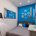 Lägenhet Parking, Ac, 2 Bedroom Design Flat In The Center *