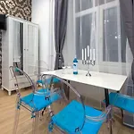 Parking, Ac, 2 Bedroom Design Flat In The Center Lägenhet