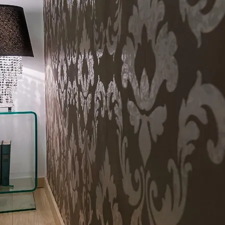 Parking, Ac, 2 Bedroom Design Flat In The Center Apartman *