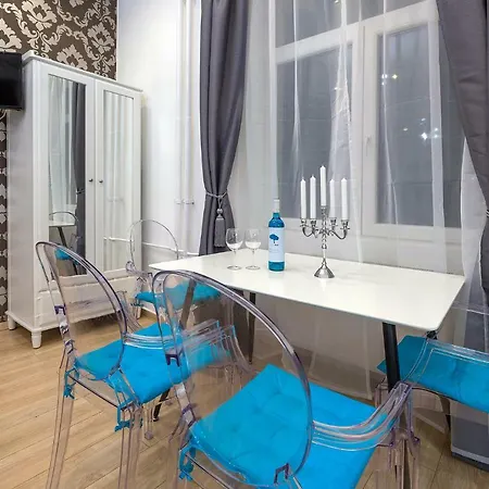 Parking, Ac, 2 Bedroom Design Flat In The Center Apartman
